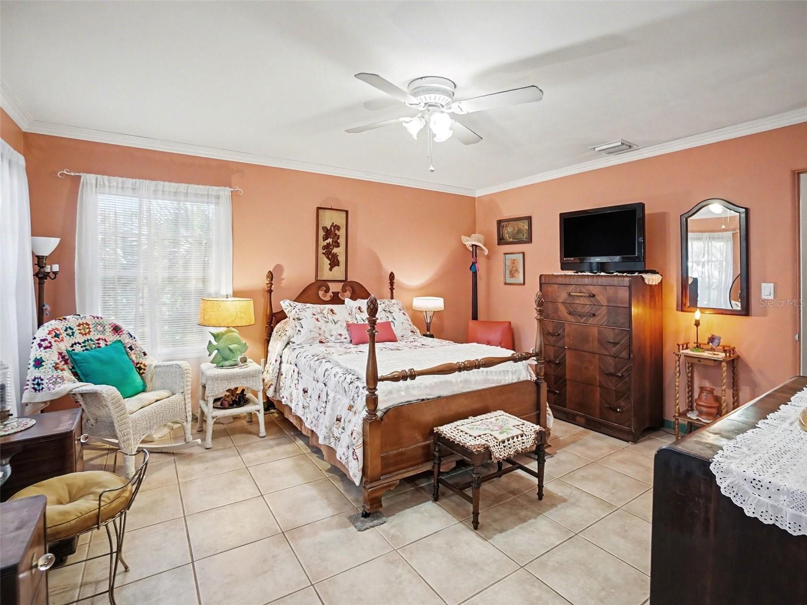 MOUNT DORA GARDNERS - Residential