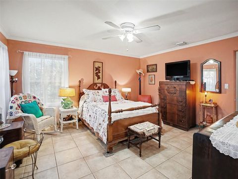 Tiny photo for 975 Fairview Avenue, Mount Dora, FL 32757 (MLS # O6386535)