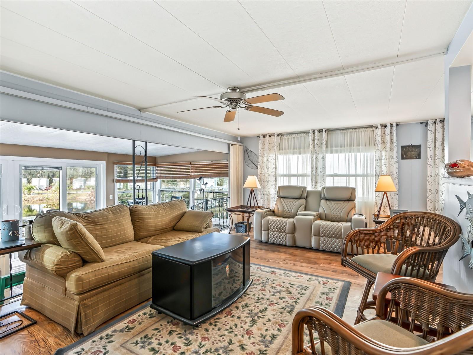 IMPERIAL MOBILE TERRACE ADD 02 - Residential