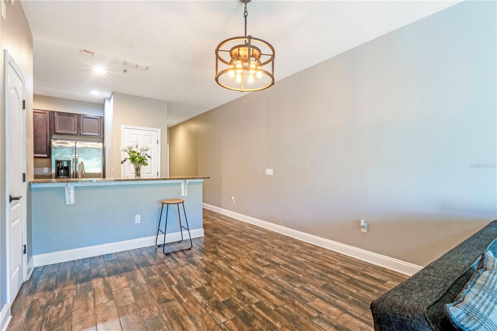 OASIS COVE II/LAKESIDE VILLAGE III - Residential