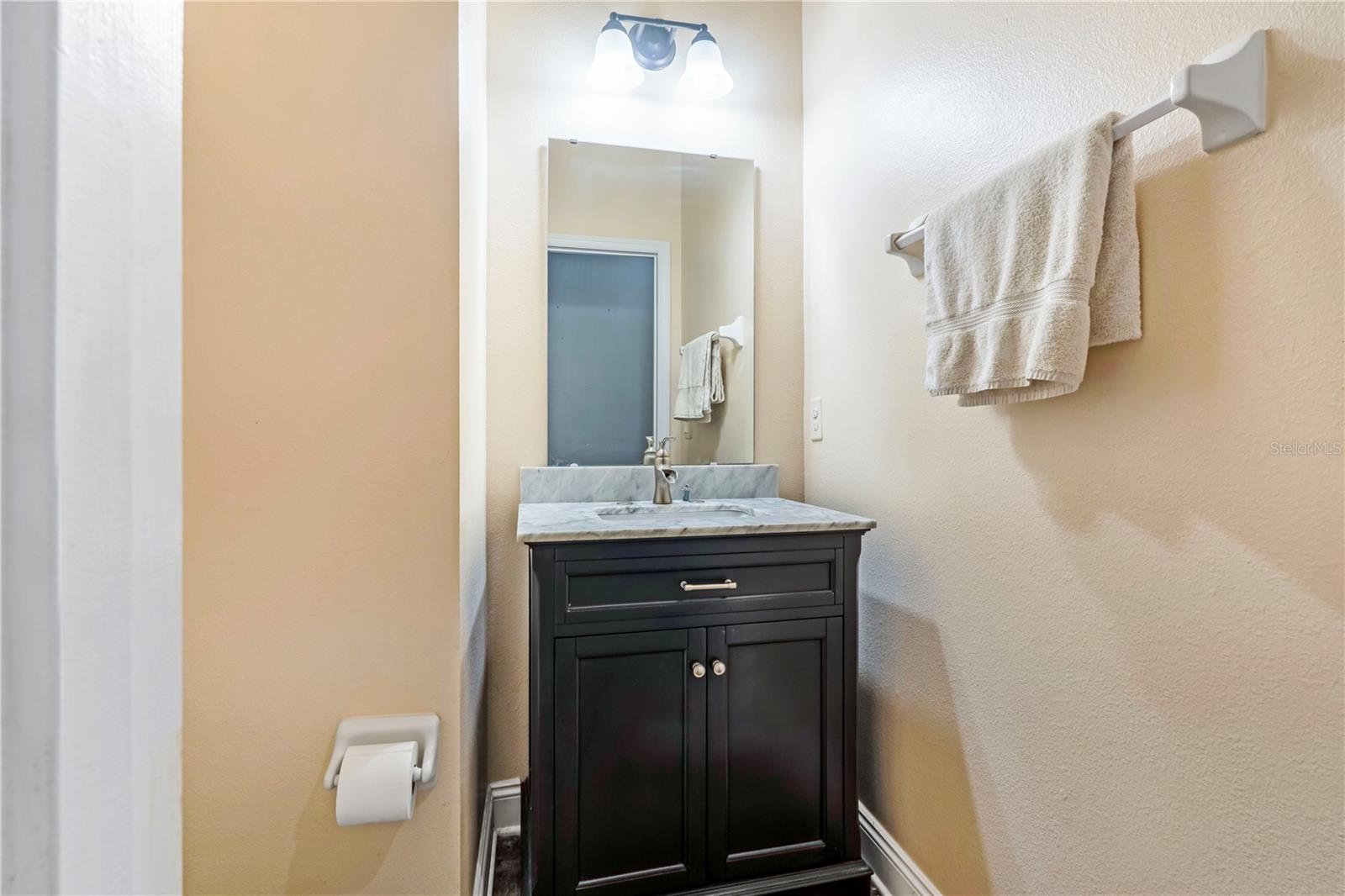 OASIS COVE II/LAKESIDE VILLAGE III - Residential