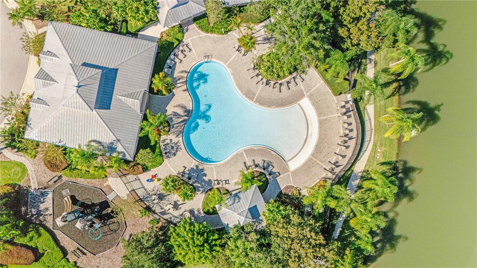 OASIS COVE II/LAKESIDE VILLAGE III - Residential