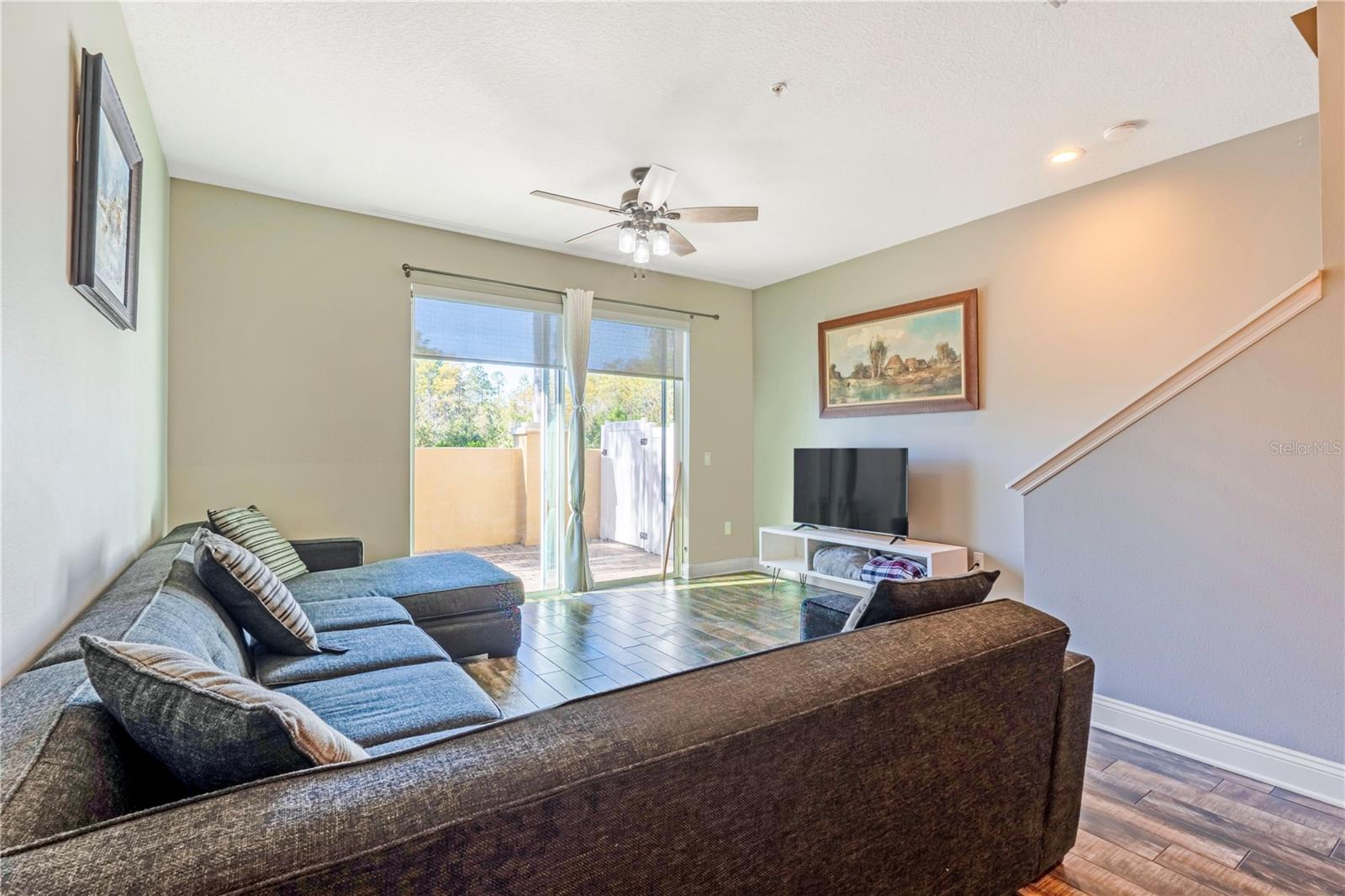 OASIS COVE II/LAKESIDE VILLAGE III - Residential