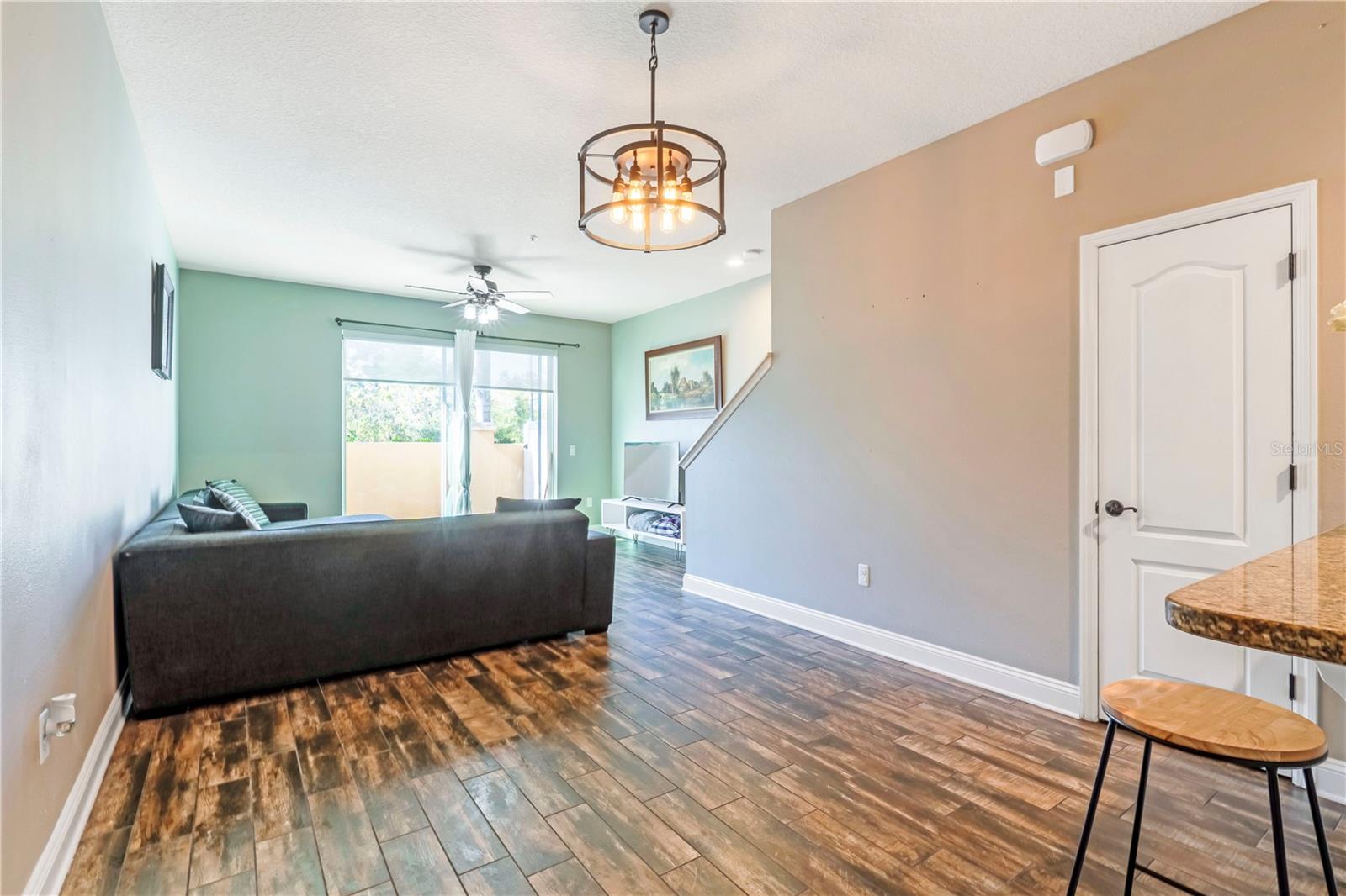 OASIS COVE II/LAKESIDE VILLAGE III - Residential