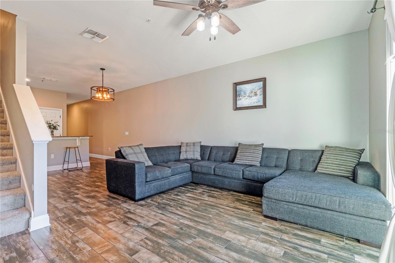 OASIS COVE II/LAKESIDE VILLAGE III - Residential