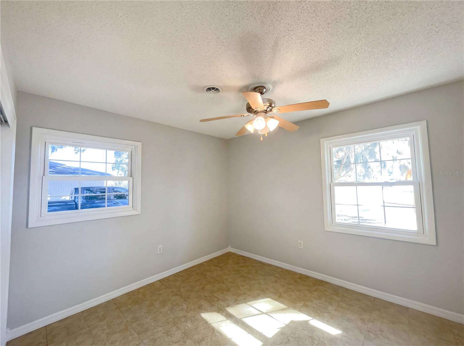 RICHLAND MANOR - Residential