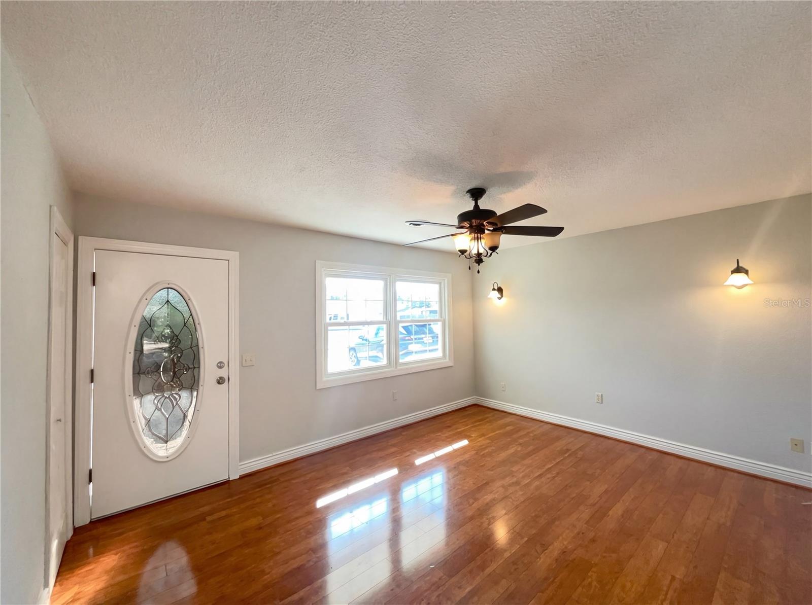 RICHLAND MANOR - Residential