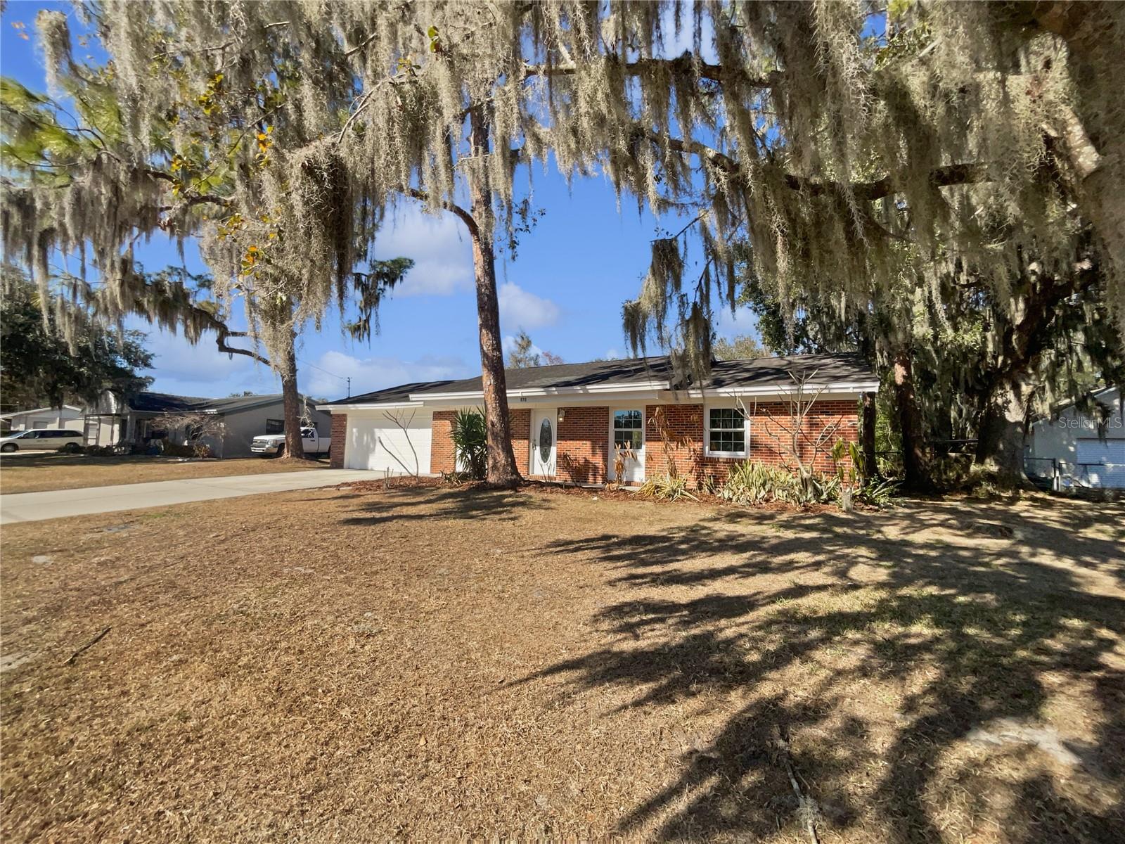 RICHLAND MANOR - Residential