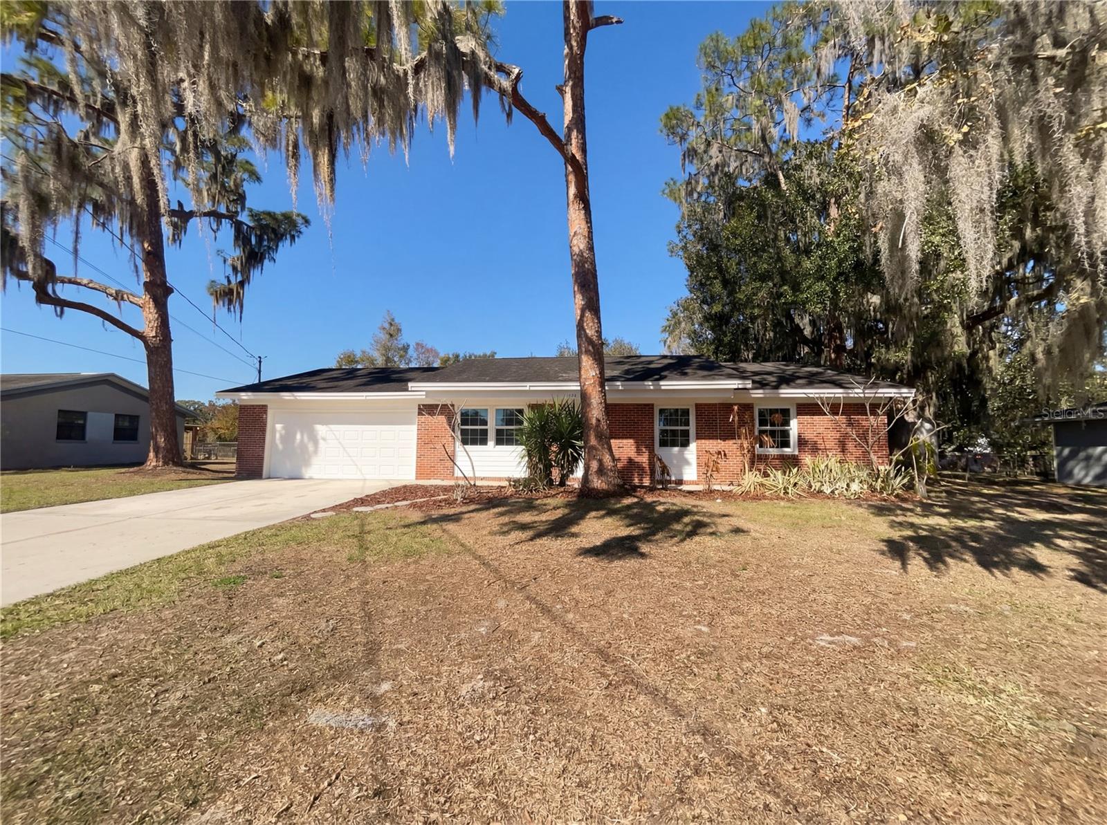 RICHLAND MANOR - Residential