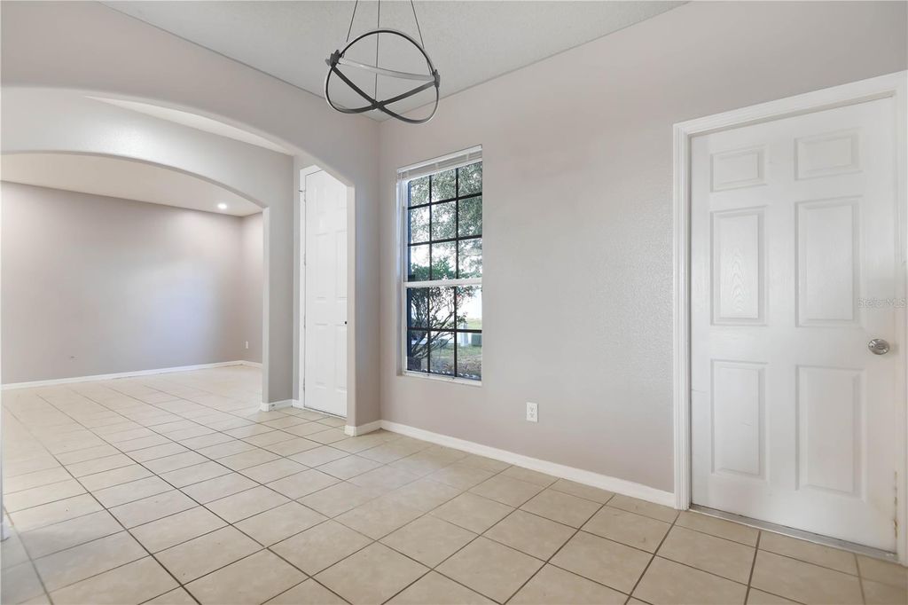 Photo of 915 Knollwood Drive, Davenport, FL 33837 (MLS # O6371025)