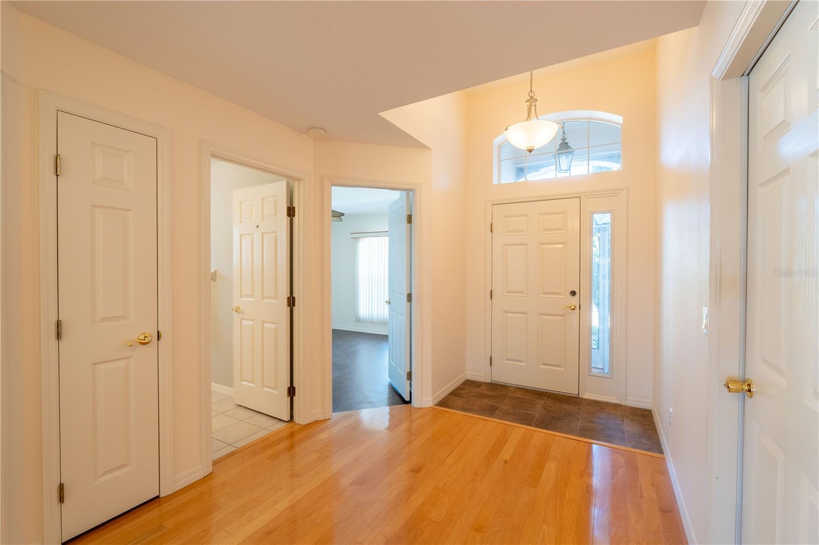 ARBOR LAKES - Residential