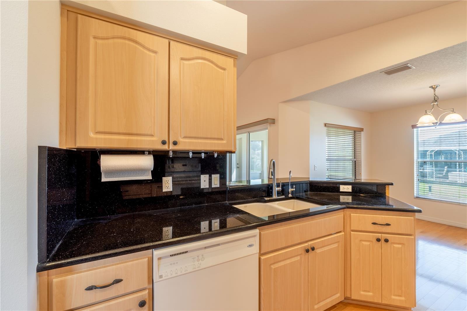 ARBOR LAKES - Residential