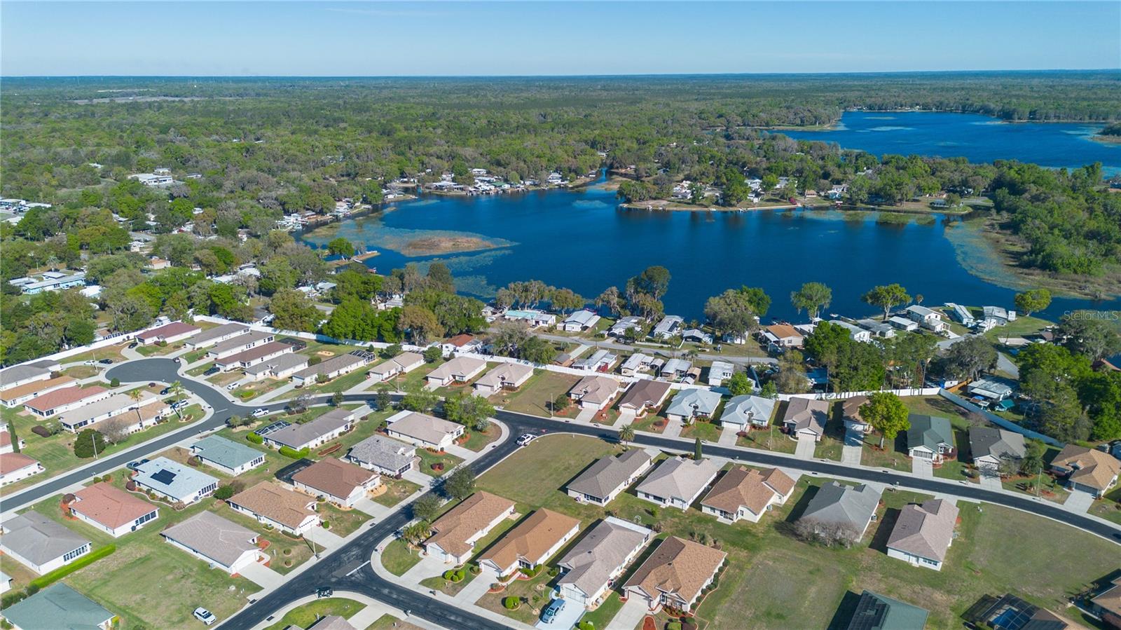 ARBOR LAKES - Residential