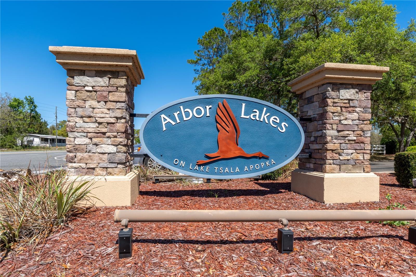 ARBOR LAKES - Residential