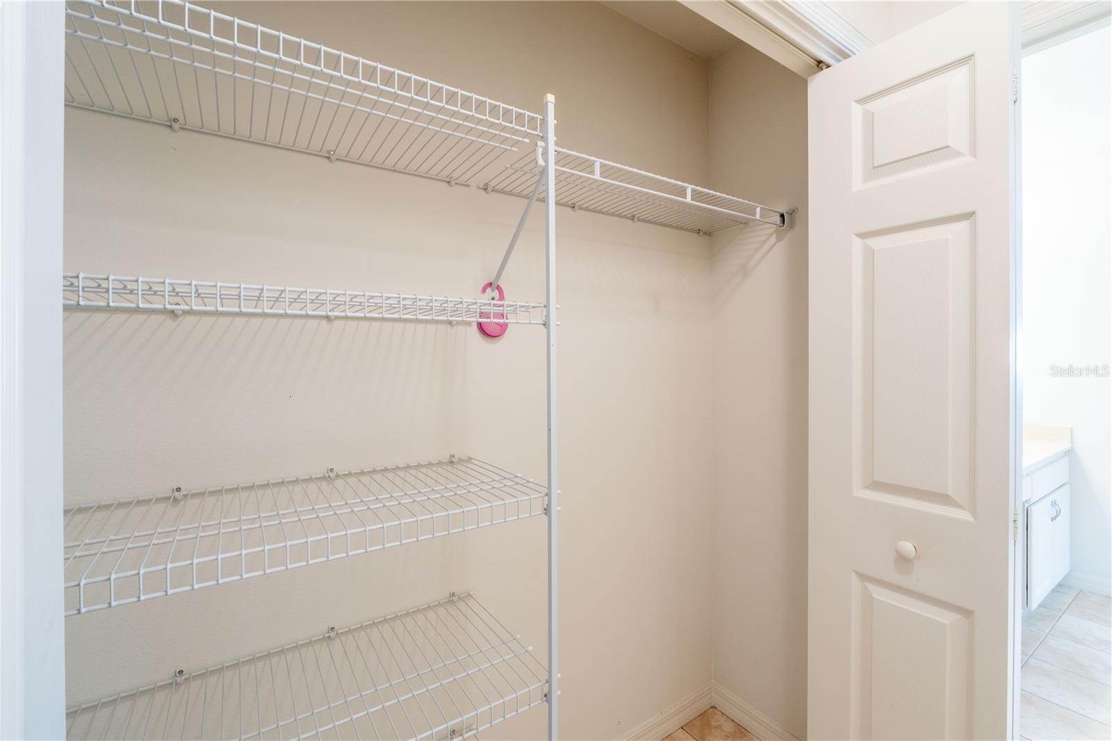 ARBOR LAKES - Residential