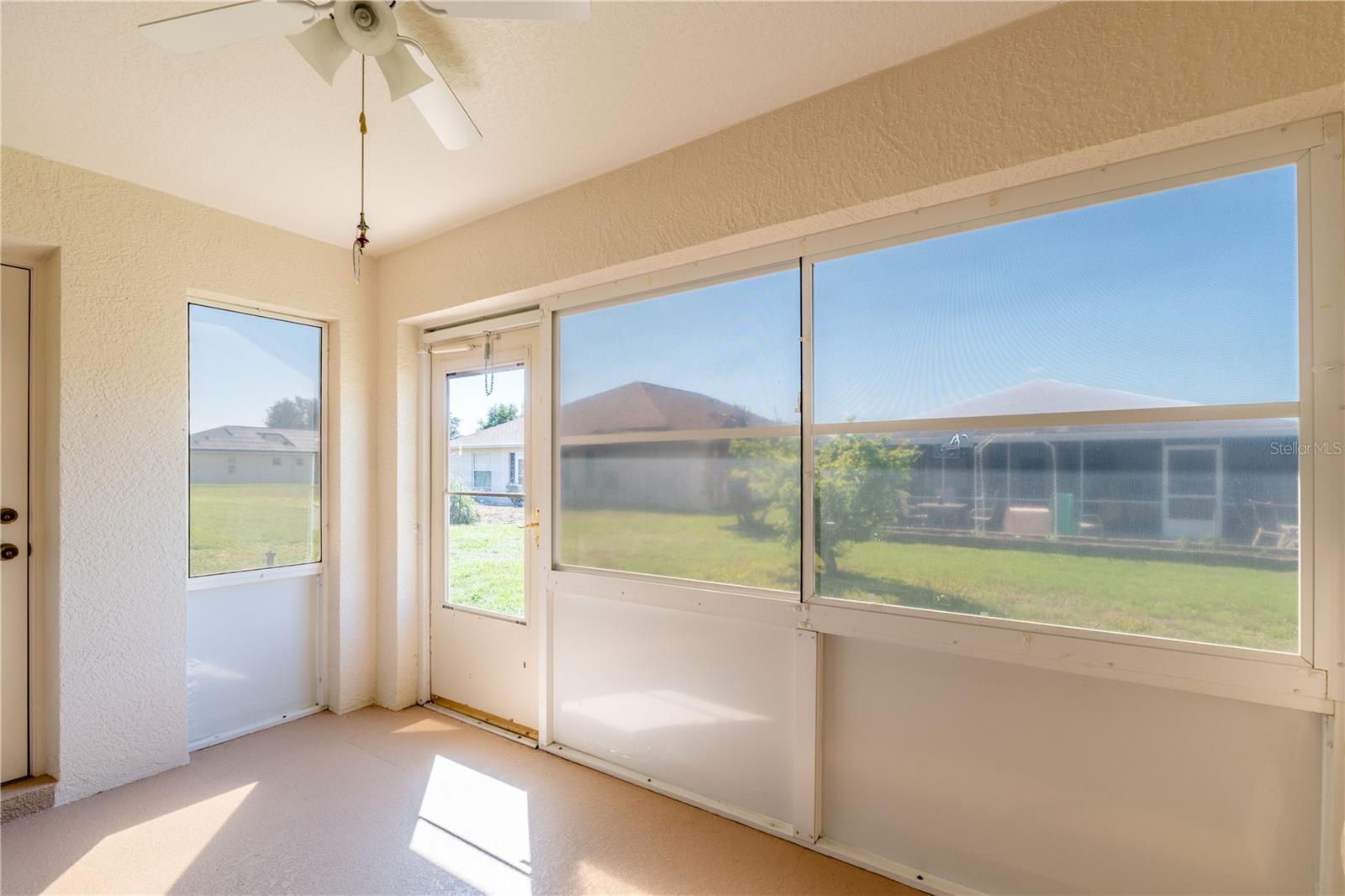 ARBOR LAKES - Residential