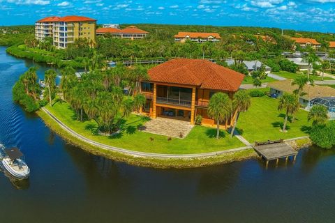 Photo of 135 Tina Island Drive, Osprey, FL 34229 (MLS # A4665474)