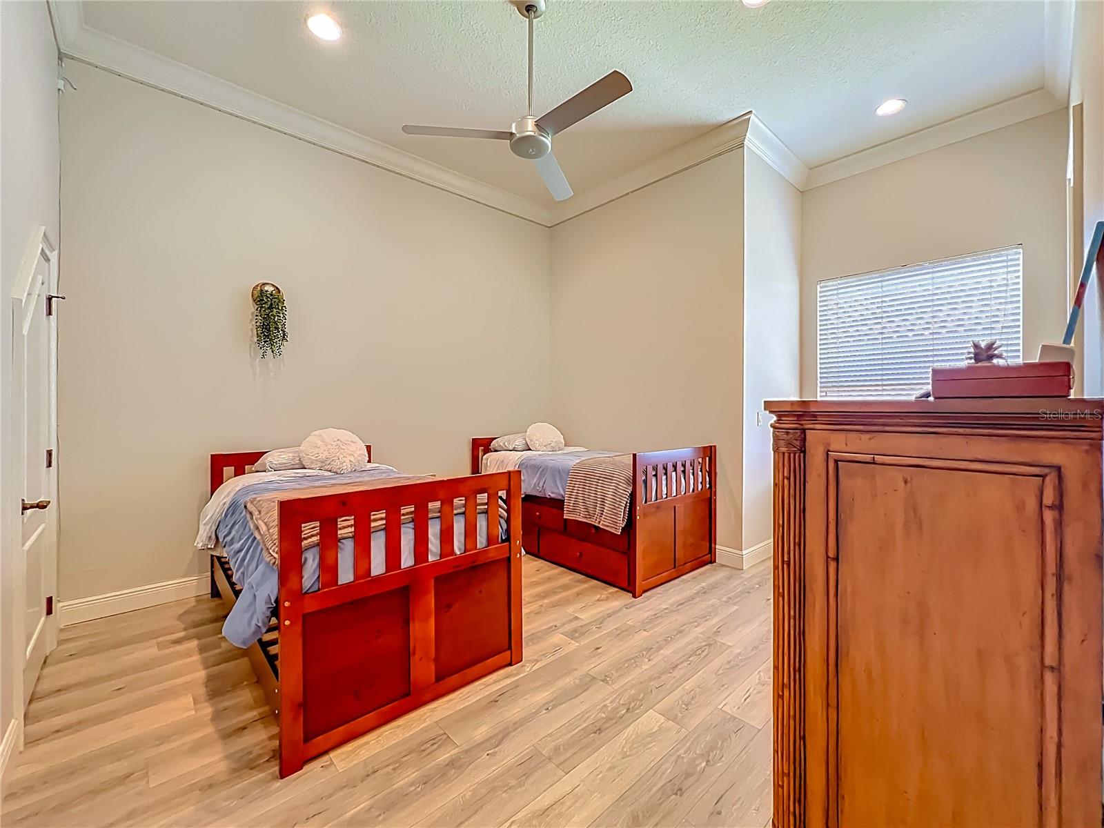 ALAQUA LAKES PH 5 - Residential