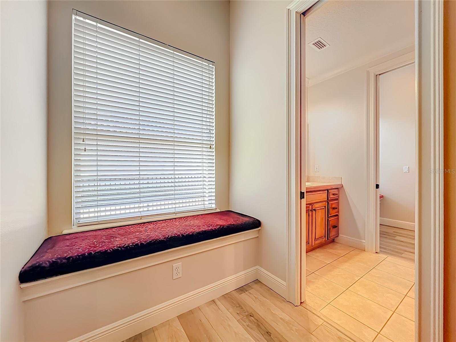 ALAQUA LAKES PH 5 - Residential