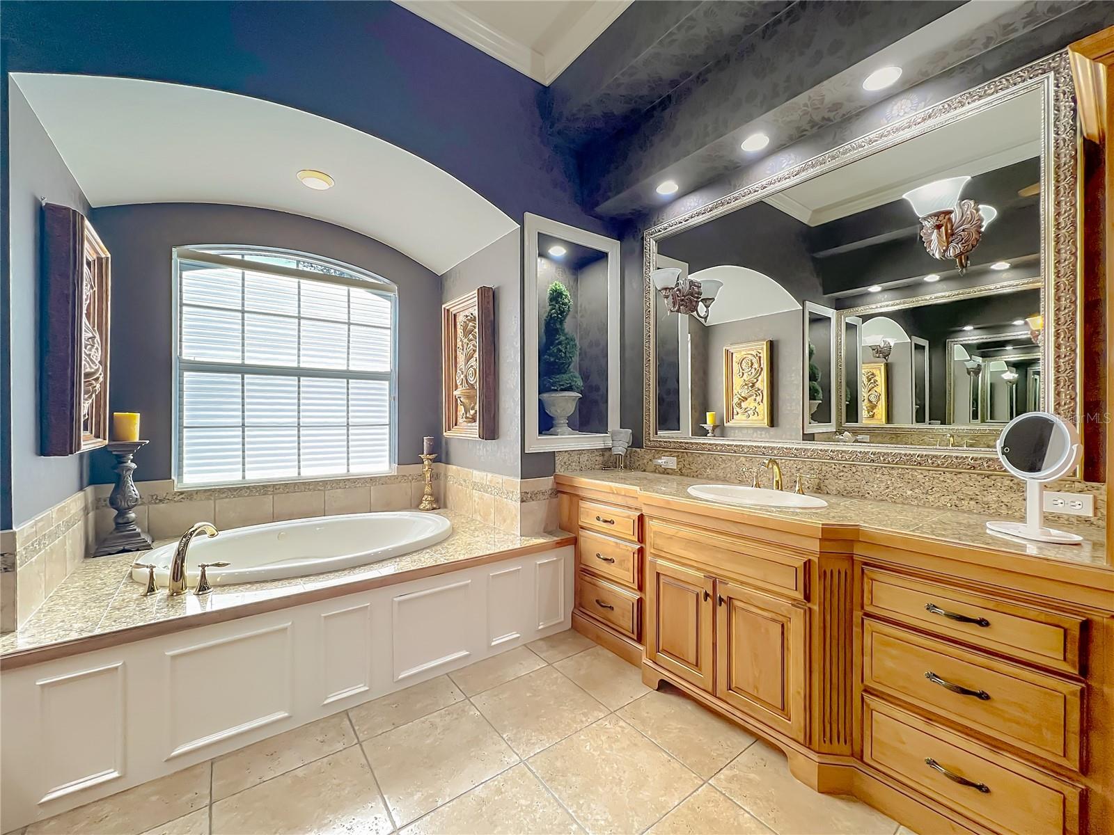 ALAQUA LAKES PH 5 - Residential