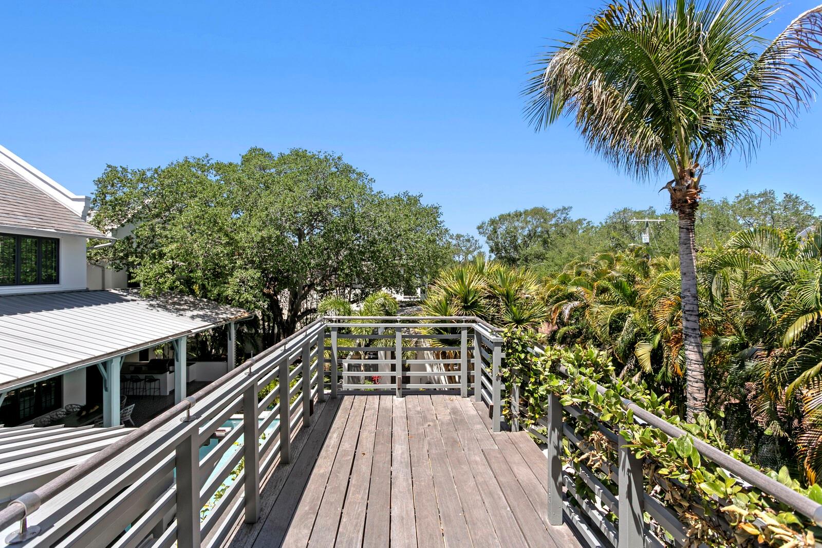 BAYSHORE BEAUTIFUL SUB - Residential