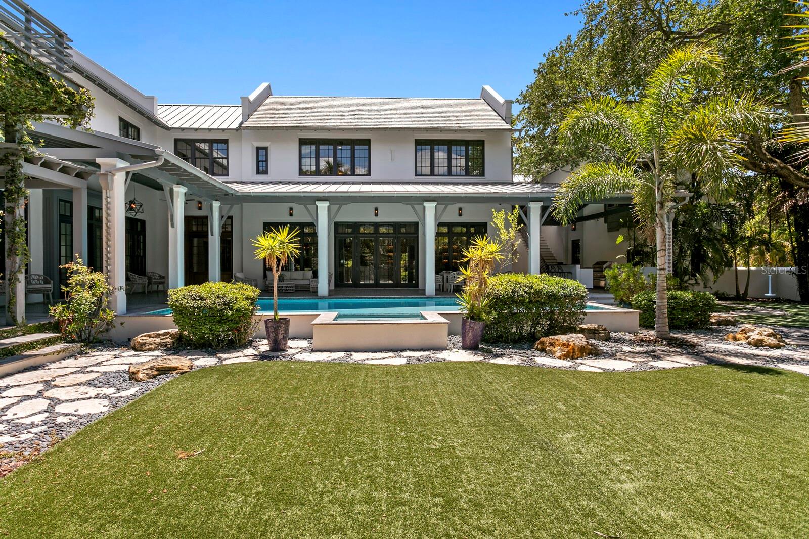 BAYSHORE BEAUTIFUL SUB - Residential