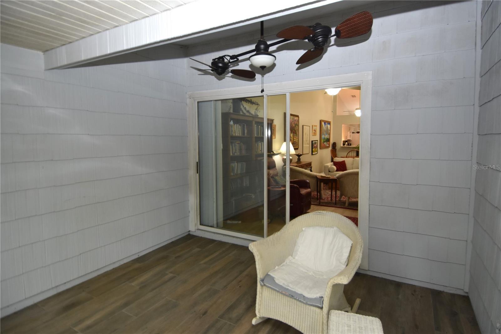VINTAGE VIEW PH III - Residential Lease