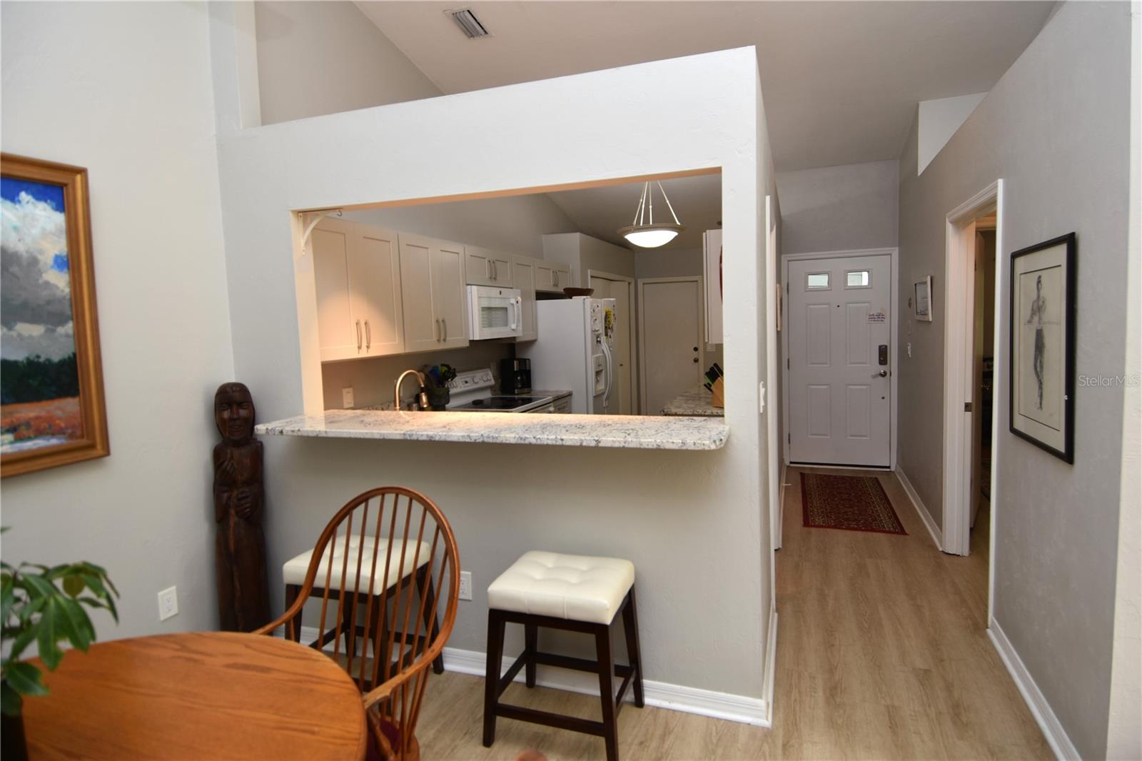 VINTAGE VIEW PH III - Residential Lease