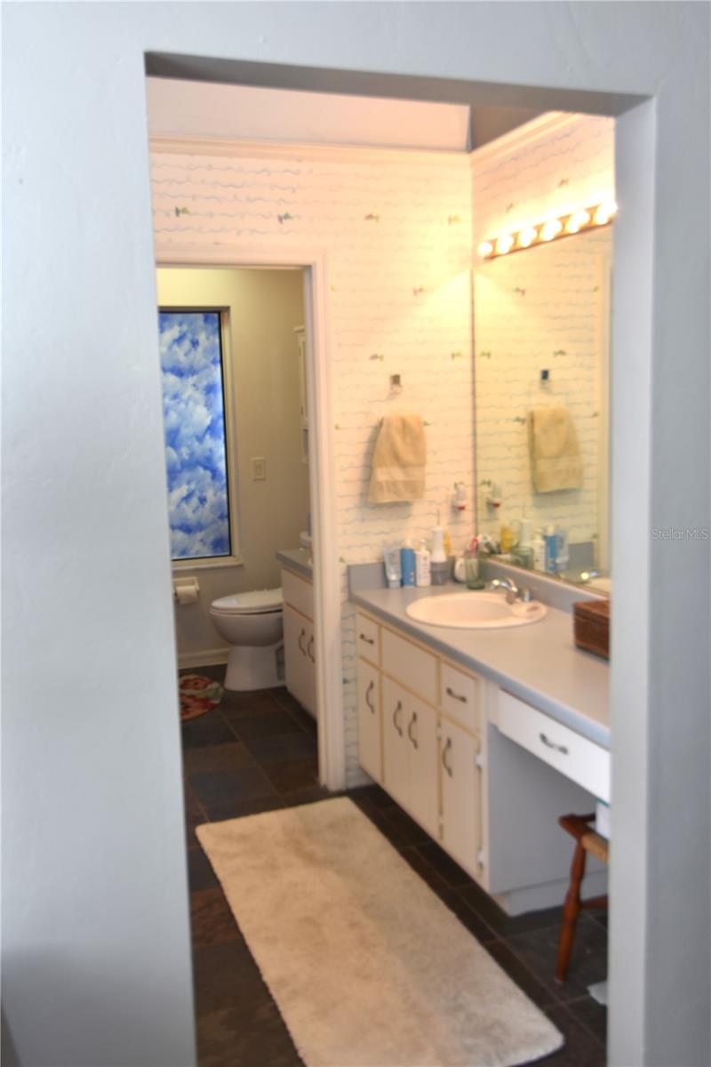 VINTAGE VIEW PH III - Residential Lease