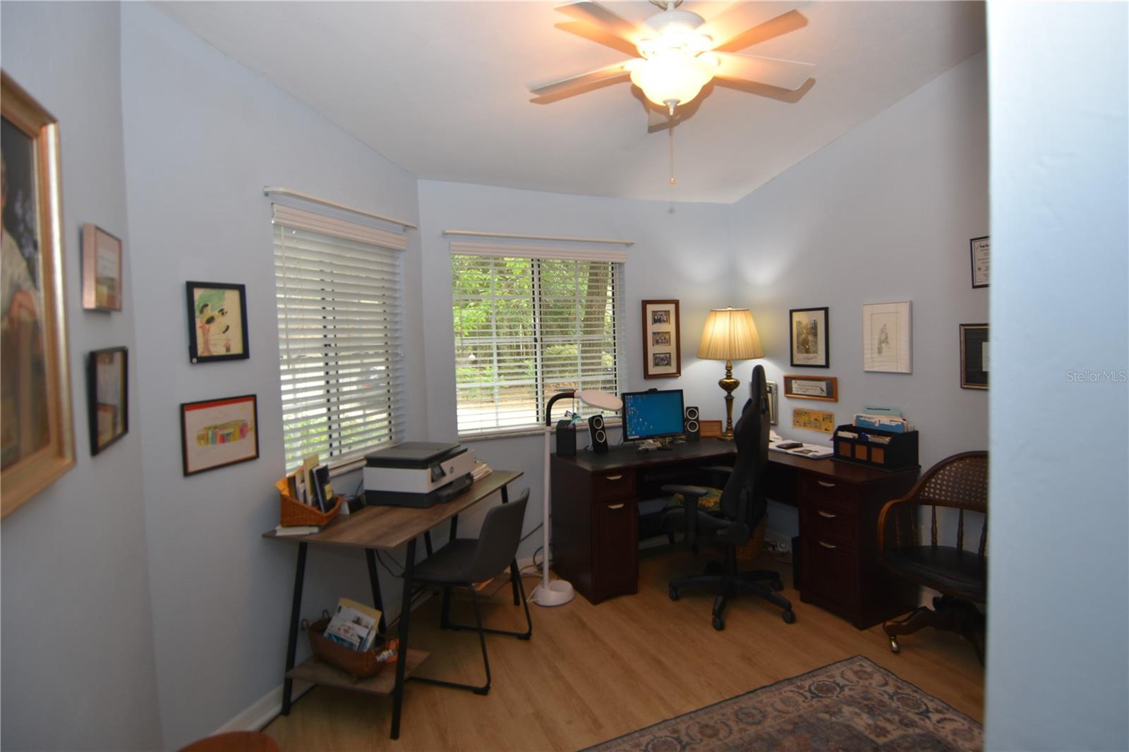 VINTAGE VIEW PH III - Residential Lease