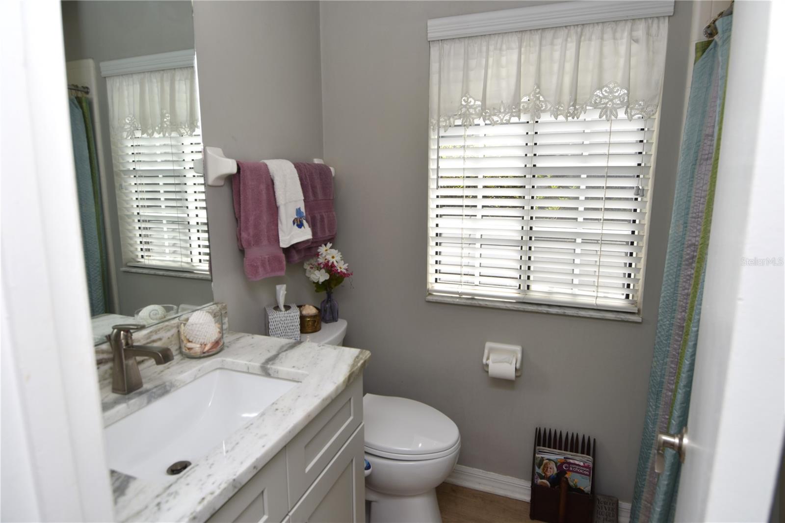 VINTAGE VIEW PH III - Residential Lease