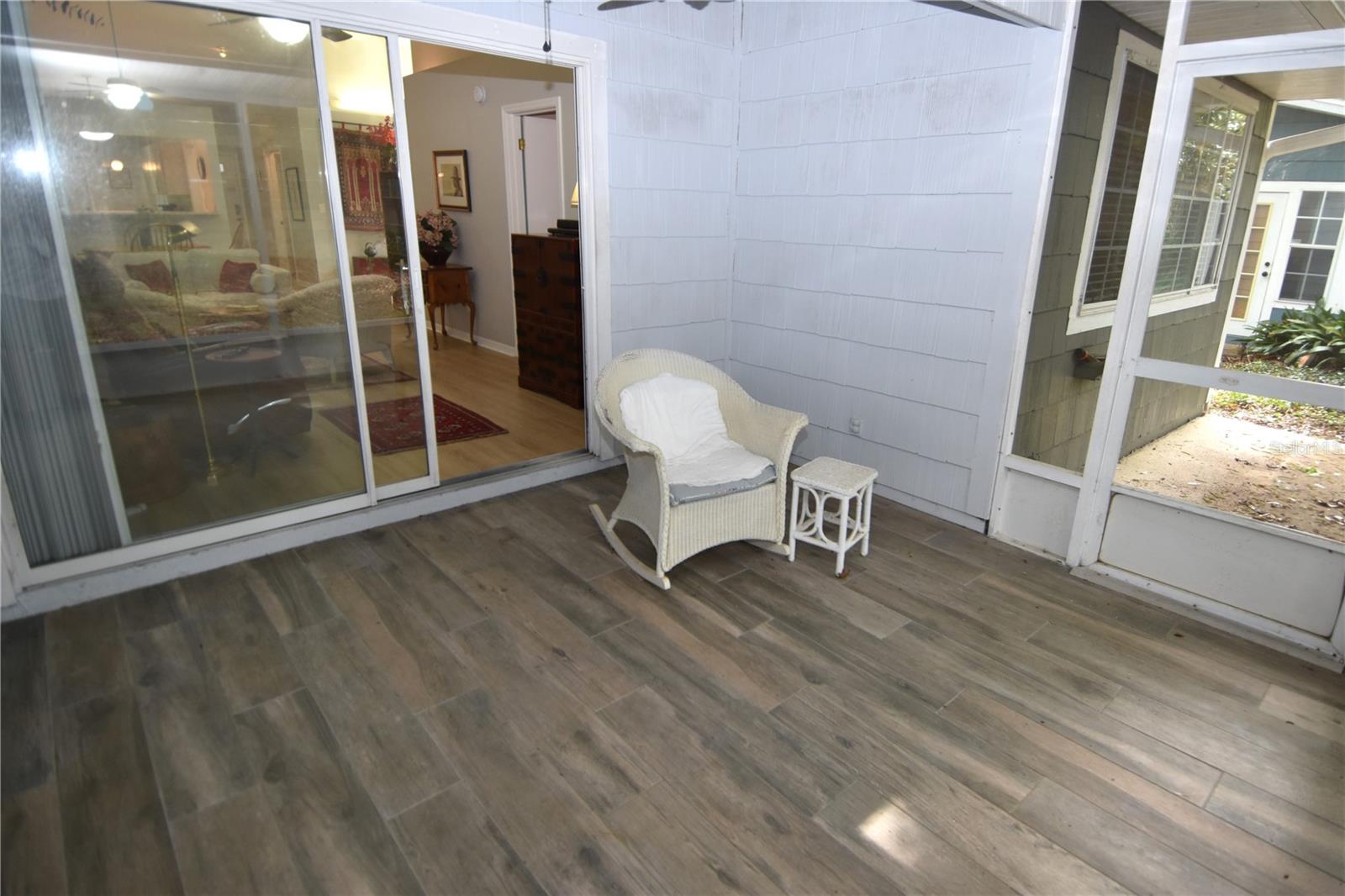 VINTAGE VIEW PH III - Residential Lease