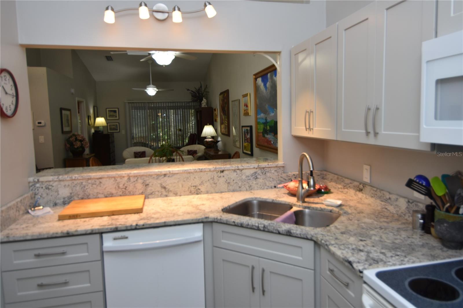 VINTAGE VIEW PH III - Residential Lease