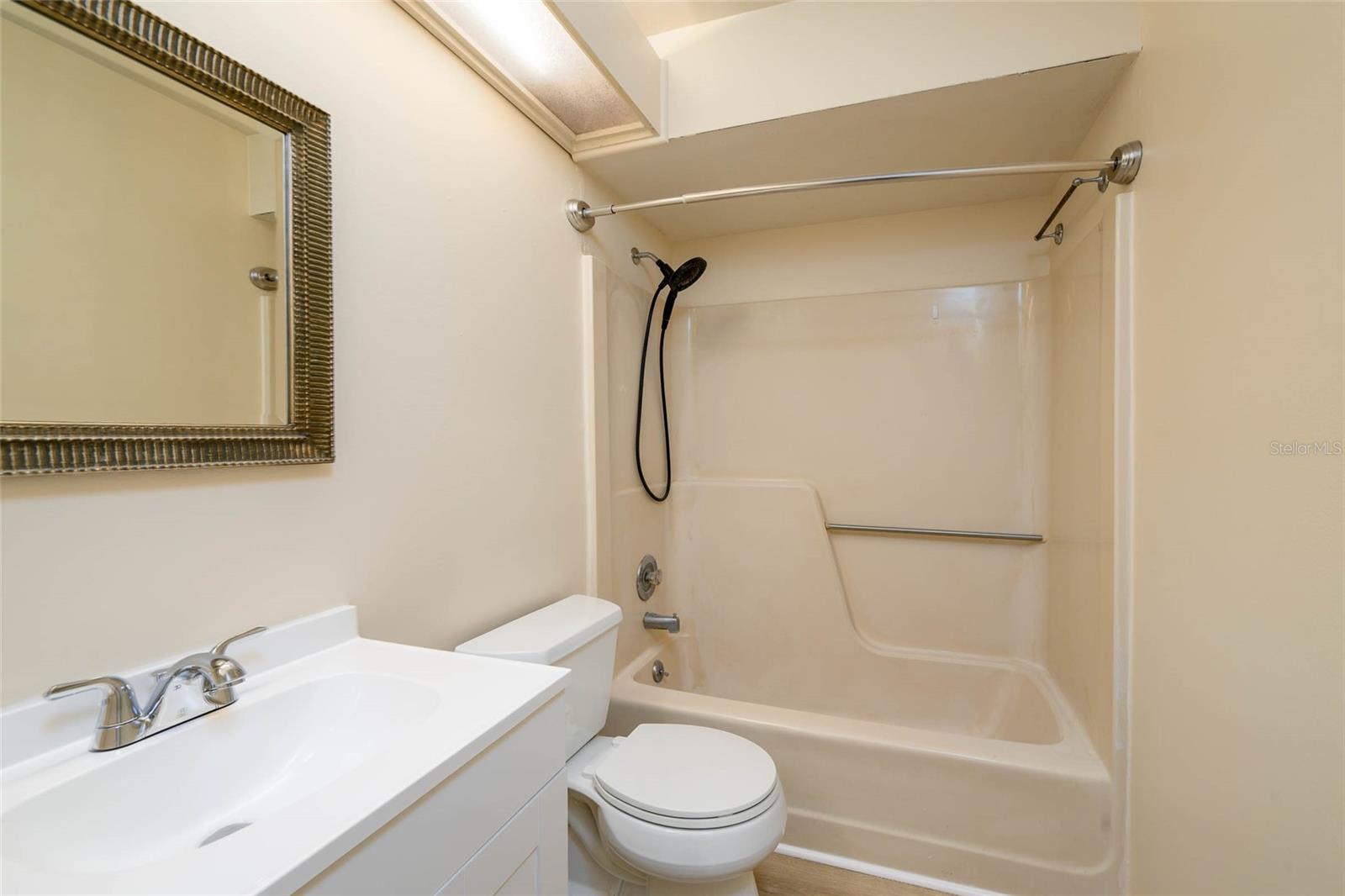 DEER RUN UNIT 14A - Residential