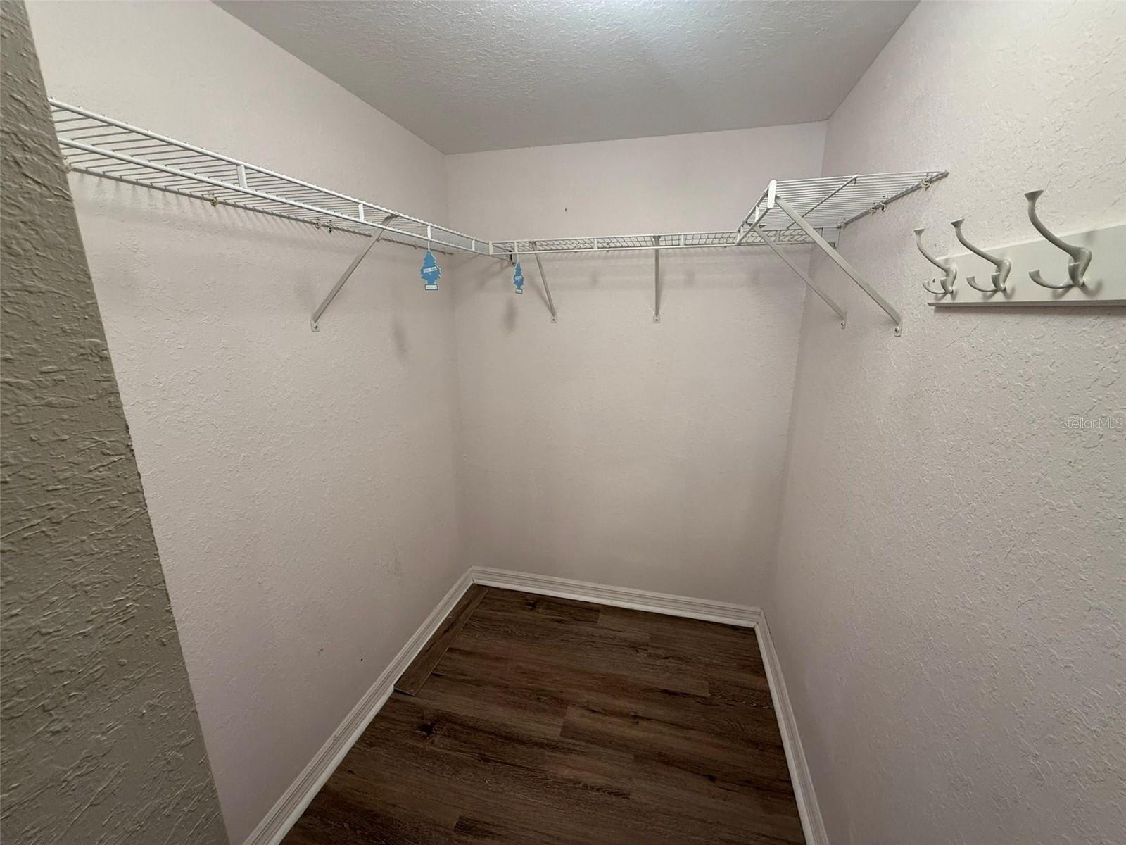 NEWPORT 01 PH 06 BLDG 02 - Residential Lease