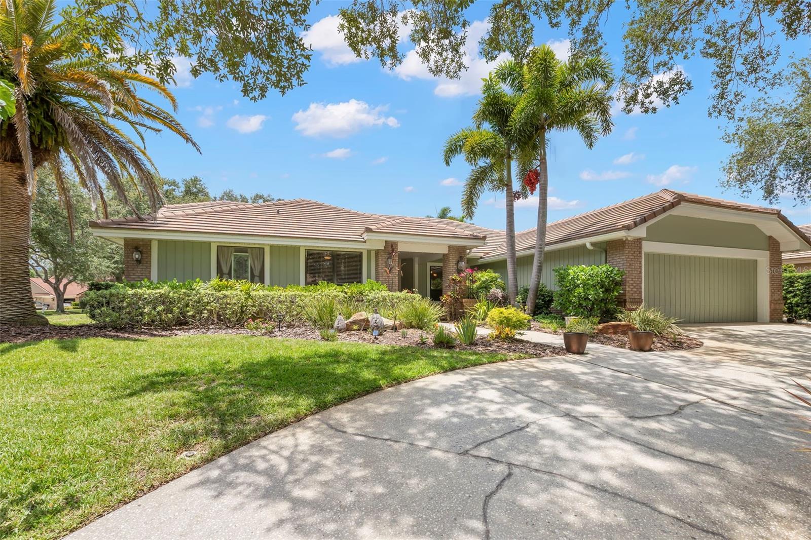 2332 WATERVIEW COURT
