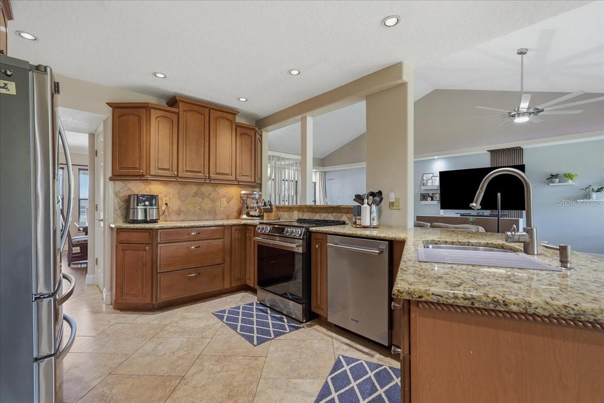 16043 PENWOOD DRIVE