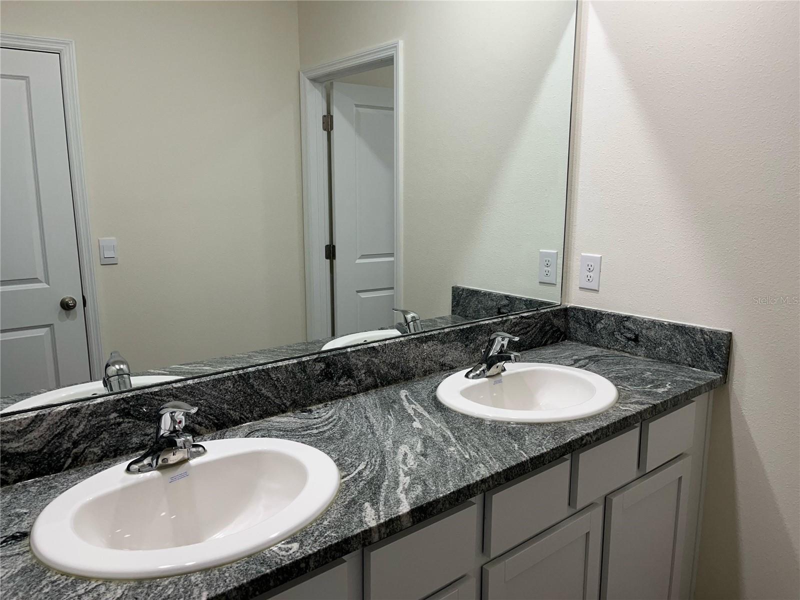 MEADOW RIDGE - Residential Lease