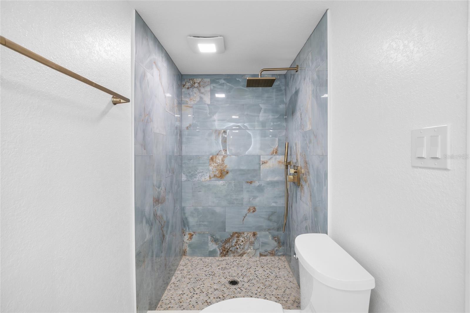 BELLE VISTA BEACH 1ST ADD - Residential