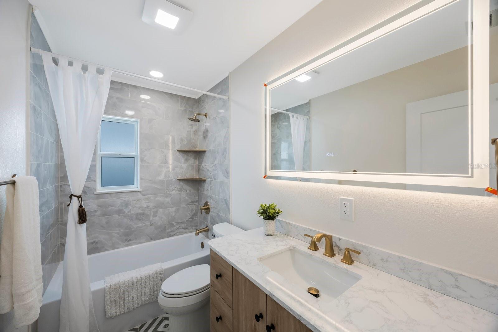 BELLE VISTA BEACH 1ST ADD - Residential