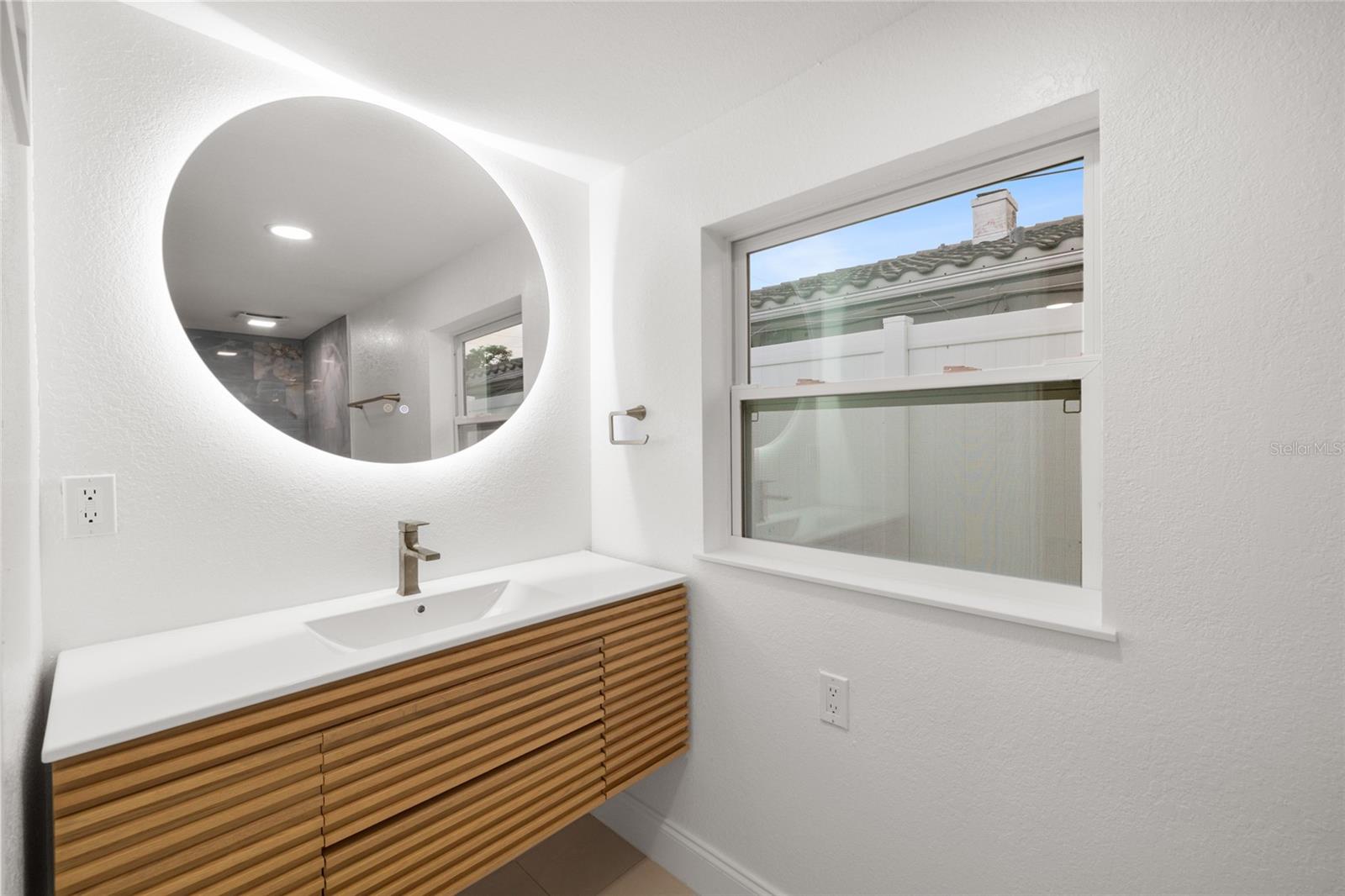 BELLE VISTA BEACH 1ST ADD - Residential