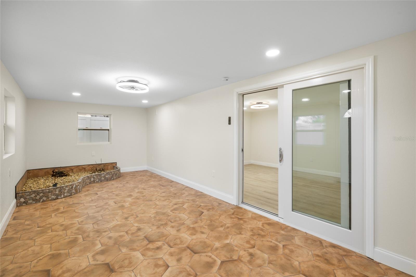 BELLE VISTA BEACH 1ST ADD - Residential