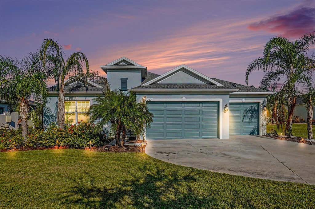 Photo of 4502 Renwick Drive, Parrish, FL 34219 (MLS # A4703013)