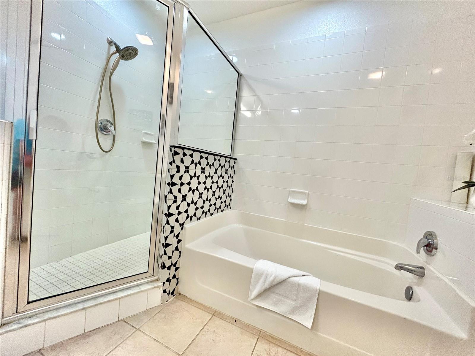 CARIBE COVE CONDO - Residential