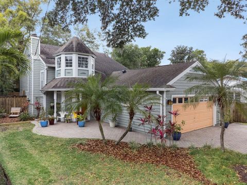 Photo of 456 Mayfair Circle, Orlando, FL 32803 (MLS # O6373733)