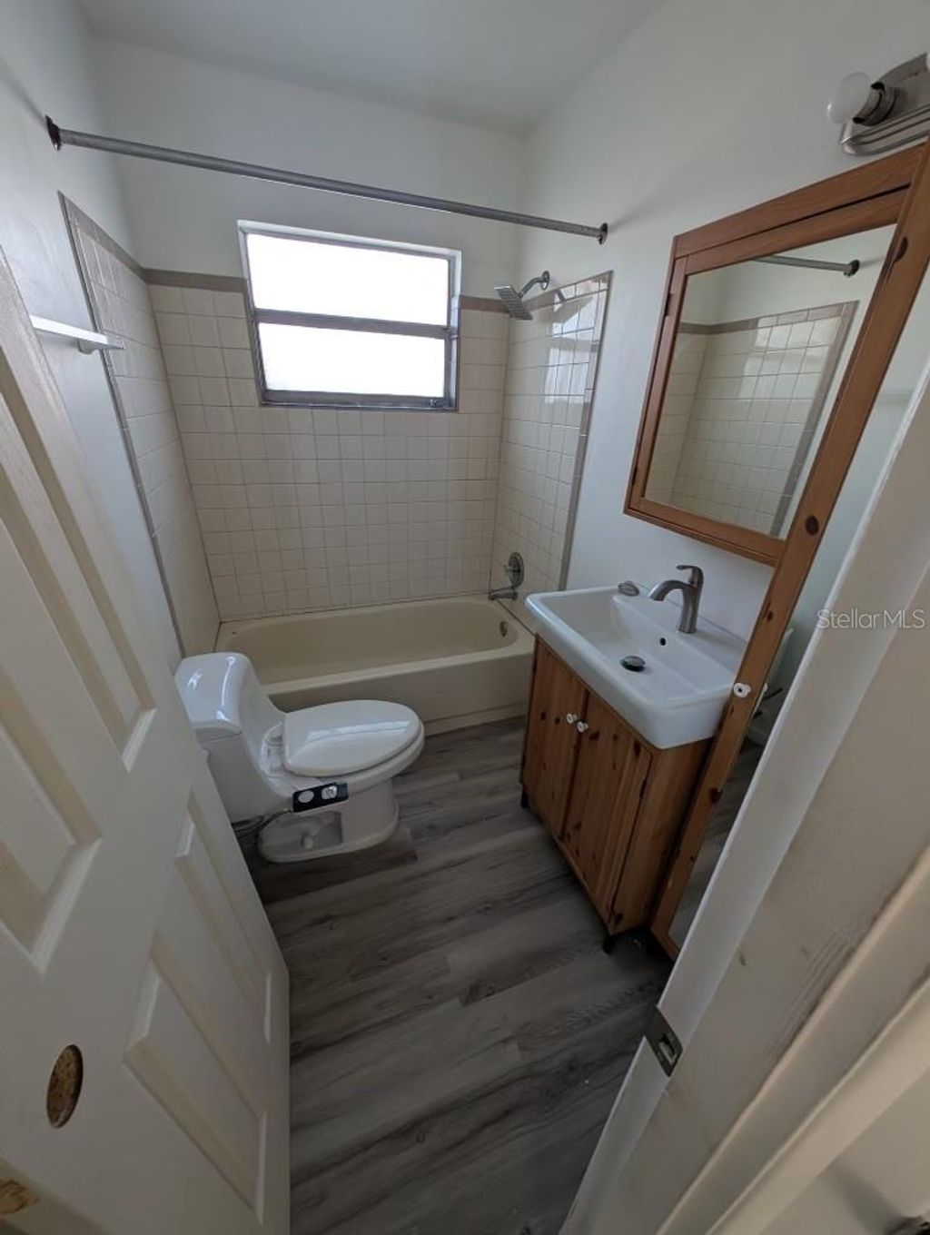 Photo of 198 W Magnolia Street, Clermont, FL 34711 (MLS # G5110638)