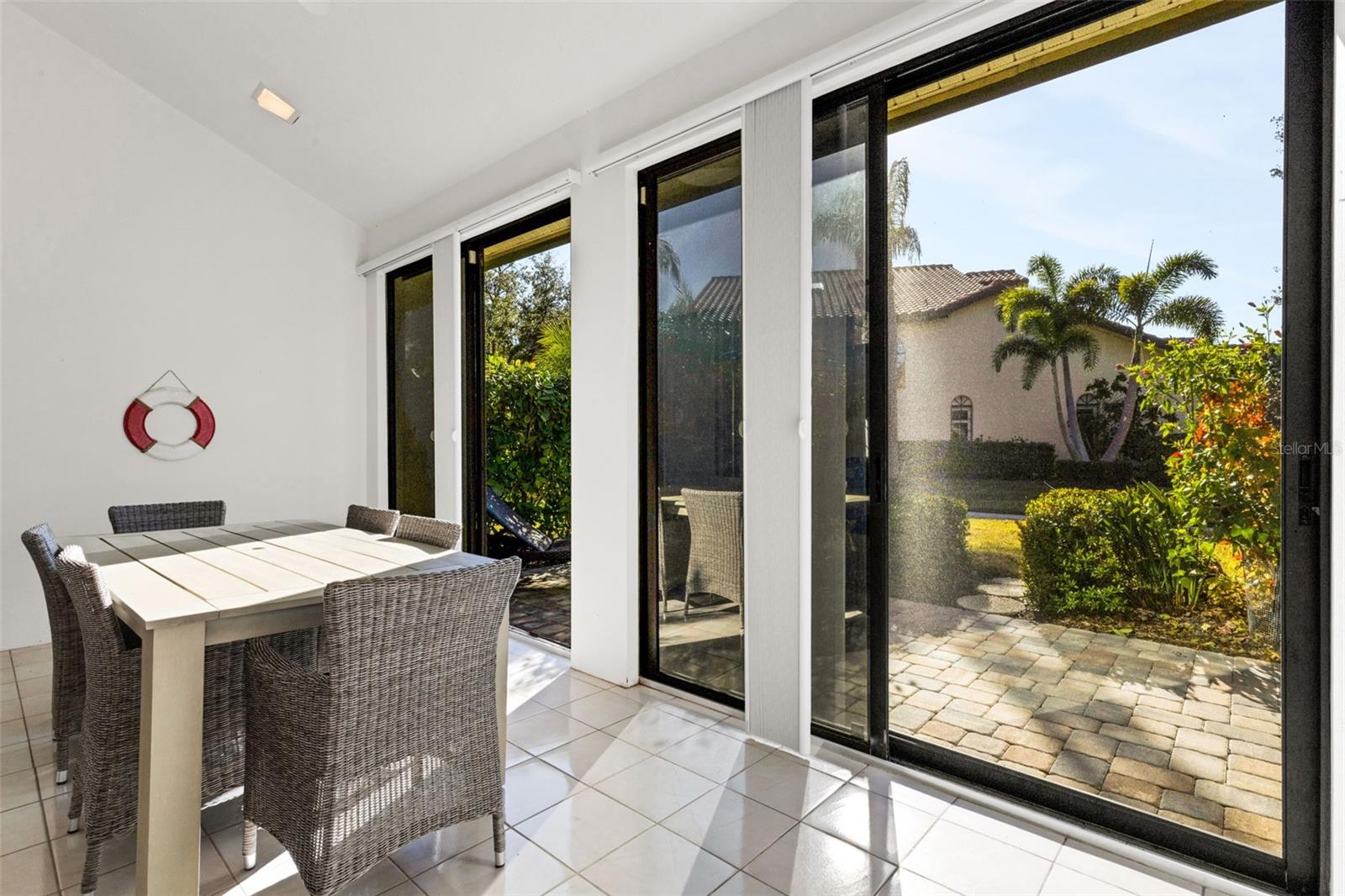 PRESTANCIA/VILLA D'ESTE - Residential