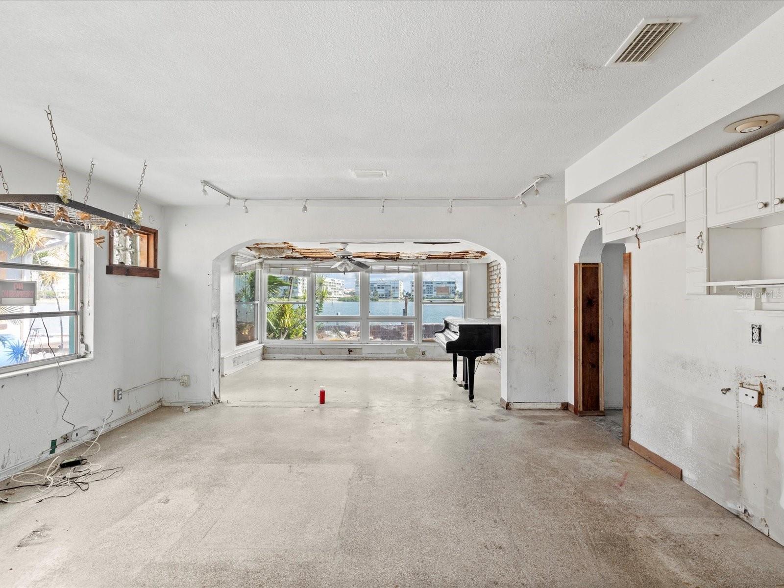 BAYSIDE 4TH ADD TO ST PETE BEACH - Residential Income