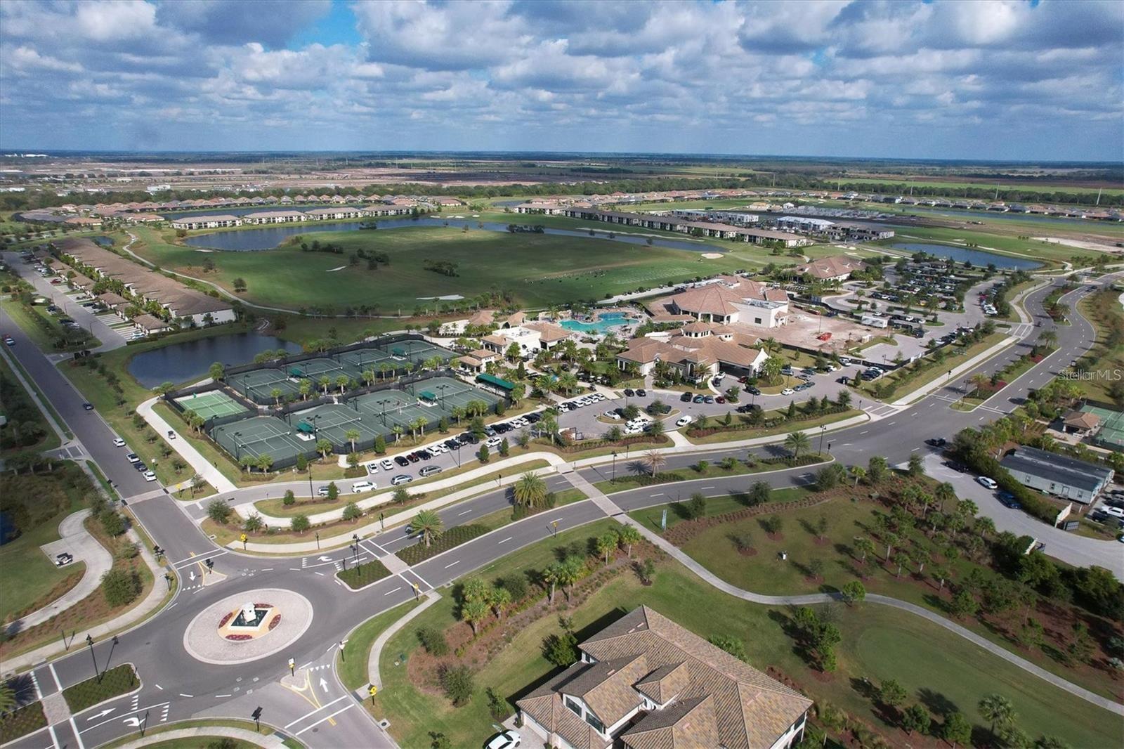 LAKEWOOD NATIONAL - Residential