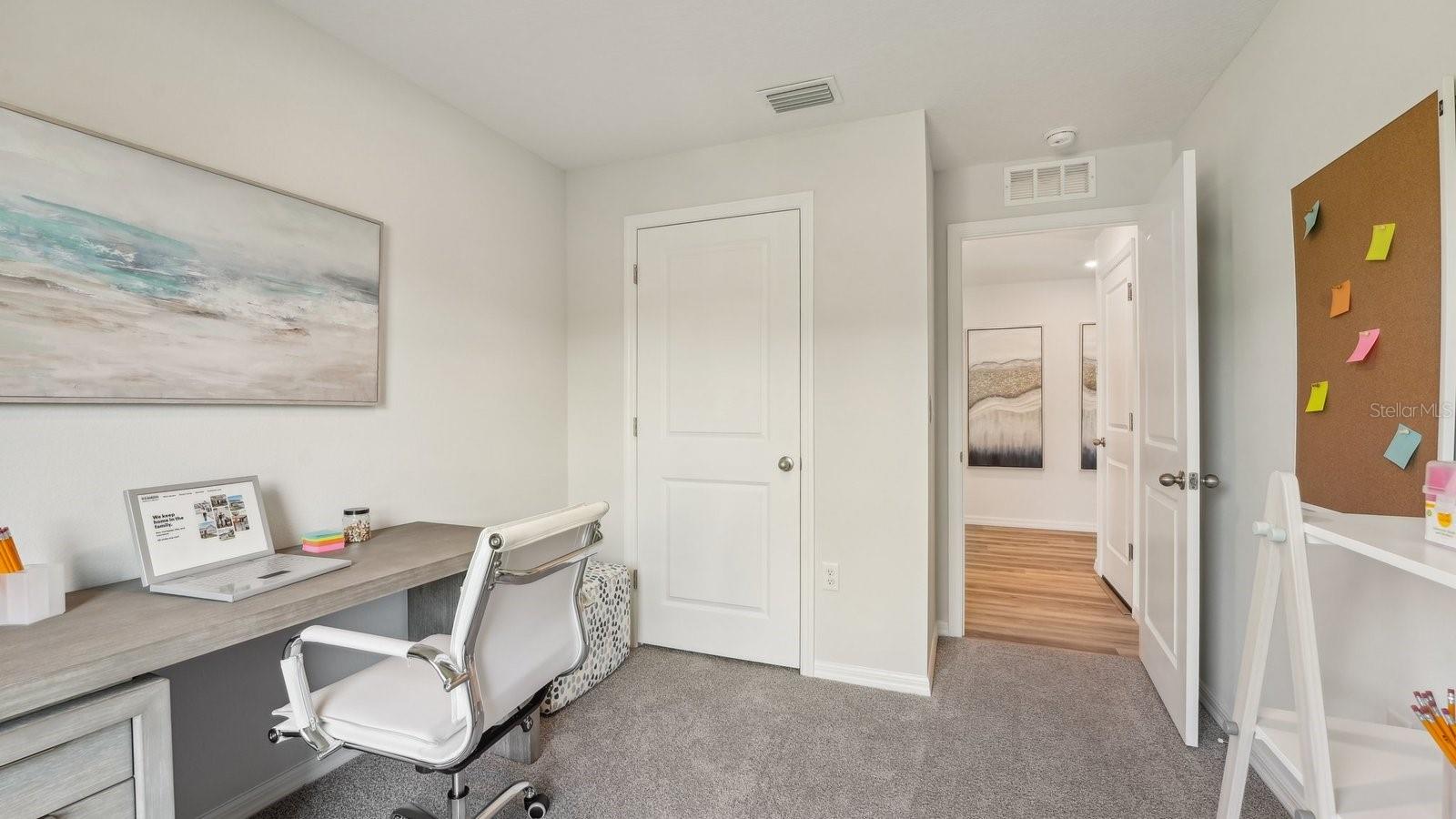 HOLLOWAY LANDING - Residential